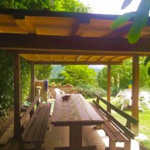 Toskana Ferienhaus mit Pool für 8 Personen - Terrasse mitGrillecke